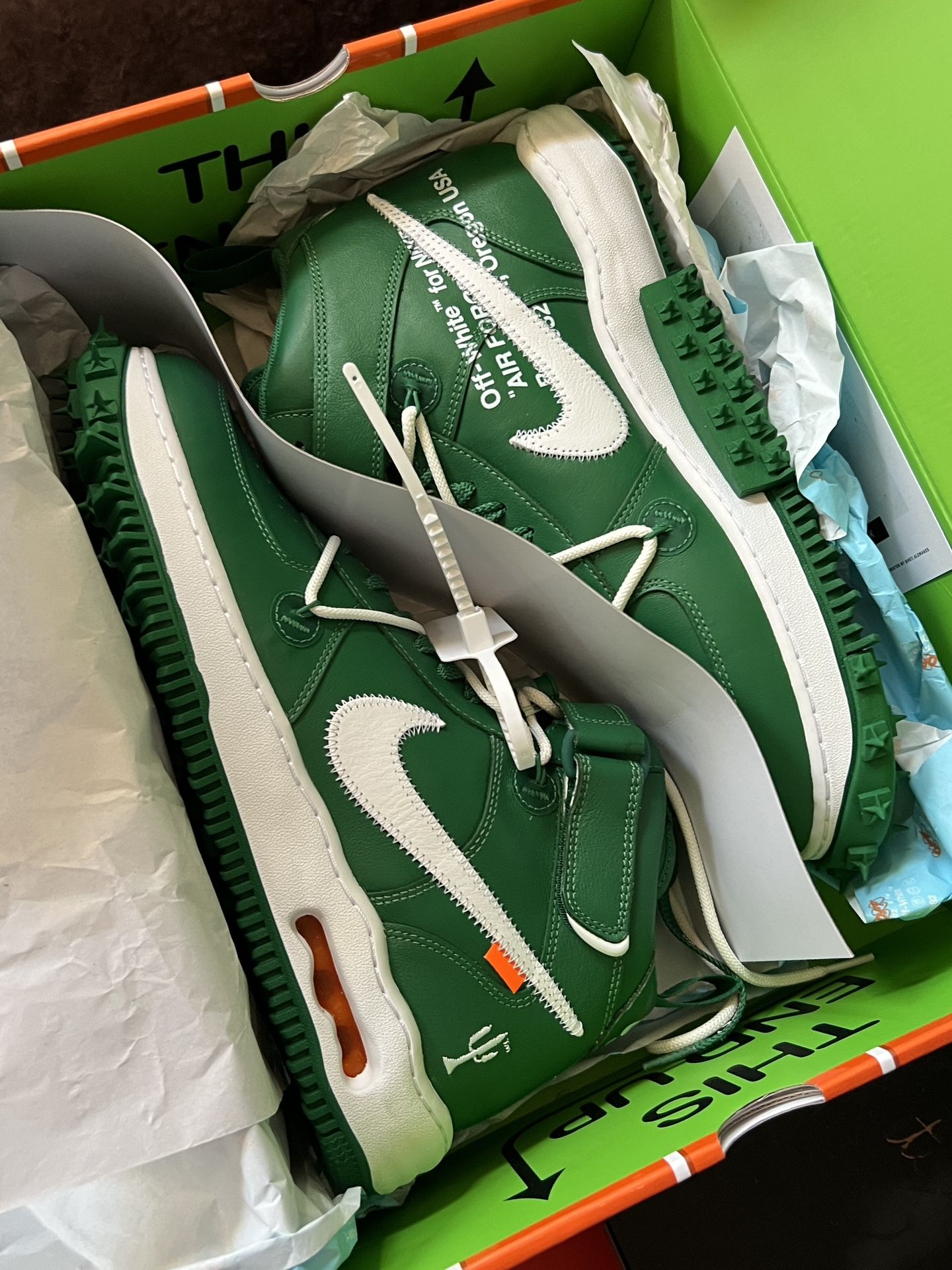 OFF WHITE AF1