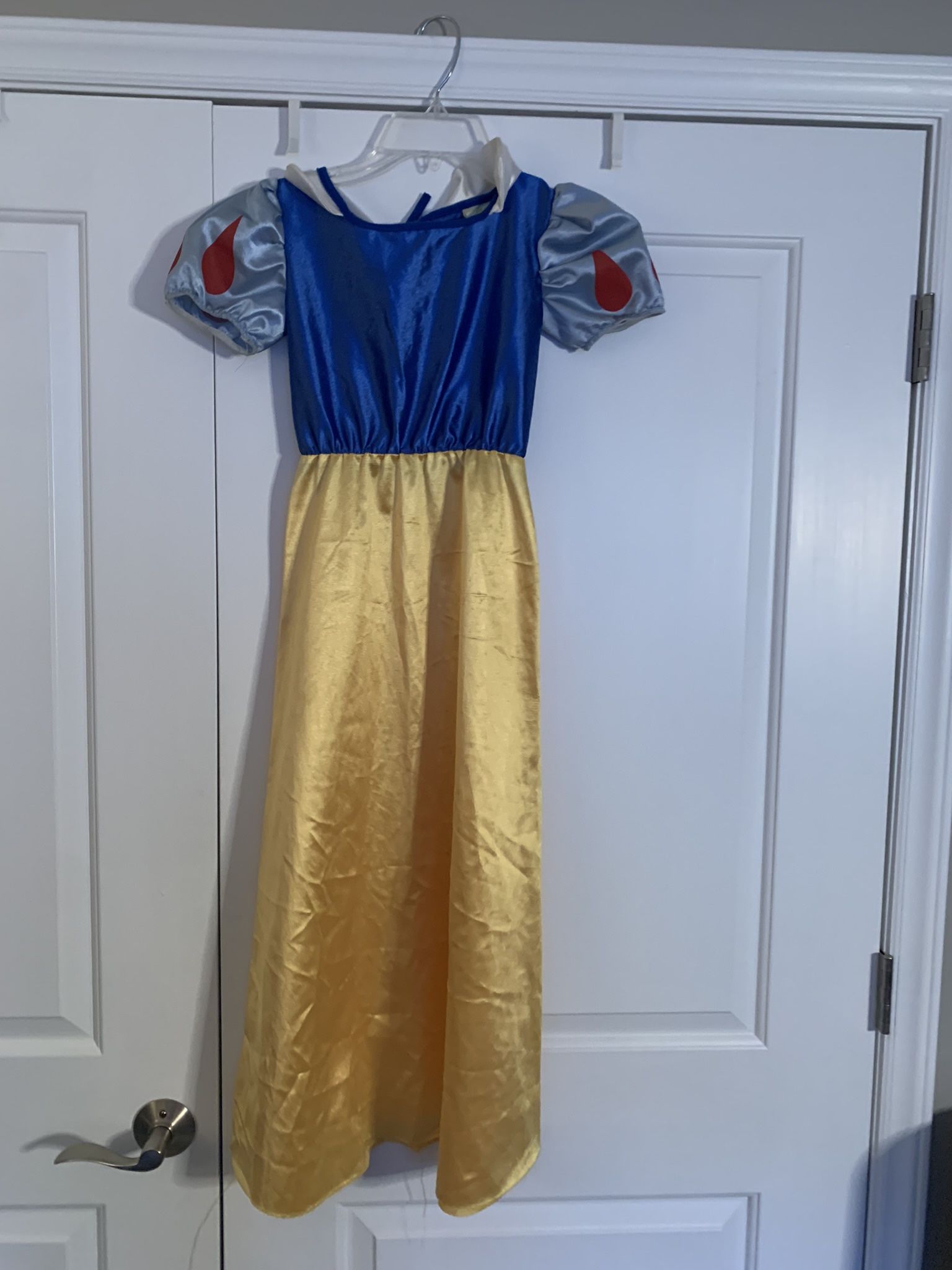 Vintage Disney Classic Snow White Costume Size 7-10