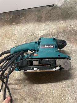 Makita belt sander