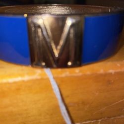 “M” Bracelet Hinged Bangle