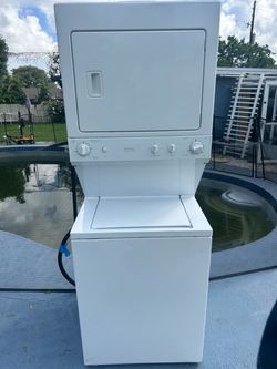 GE Stacked Washer Dryer Combo Unit