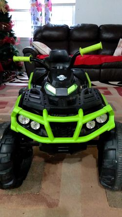 Kid trax.electric car for kids.( regular price at wallmart $ 199.99 )