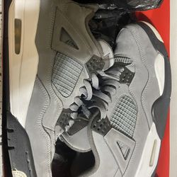 Jordan 4s 2019 Retro Cool Grey Size 8.5 Men’s 
