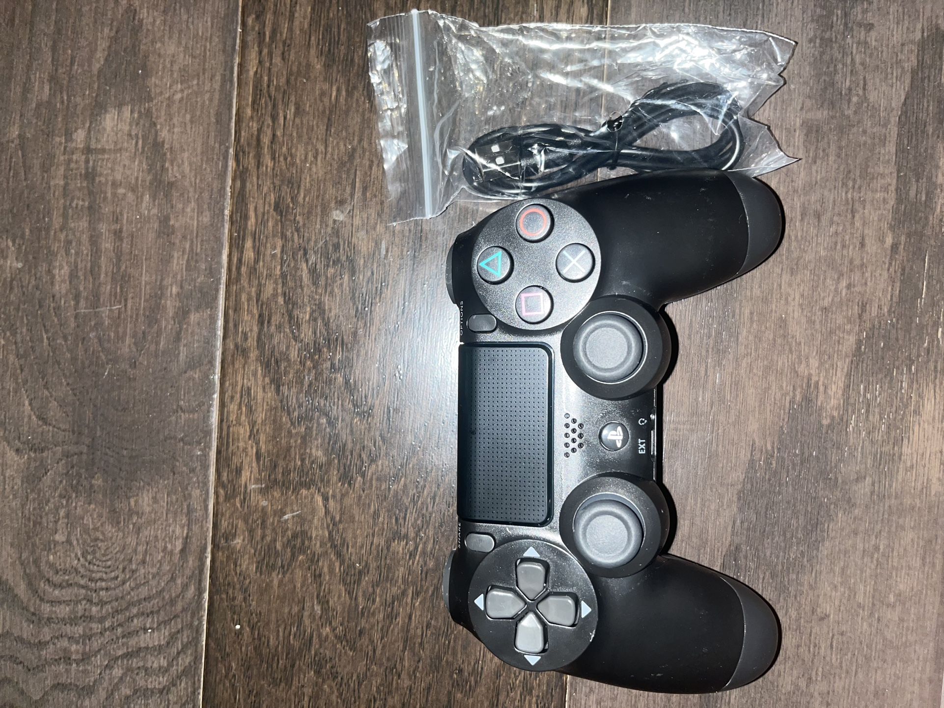 PS4 Controller