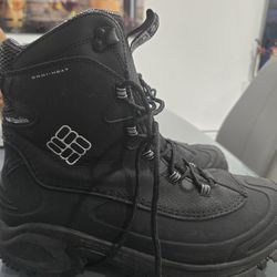 Snow Boots