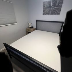 Queen Size Bed Frame And Mattress 