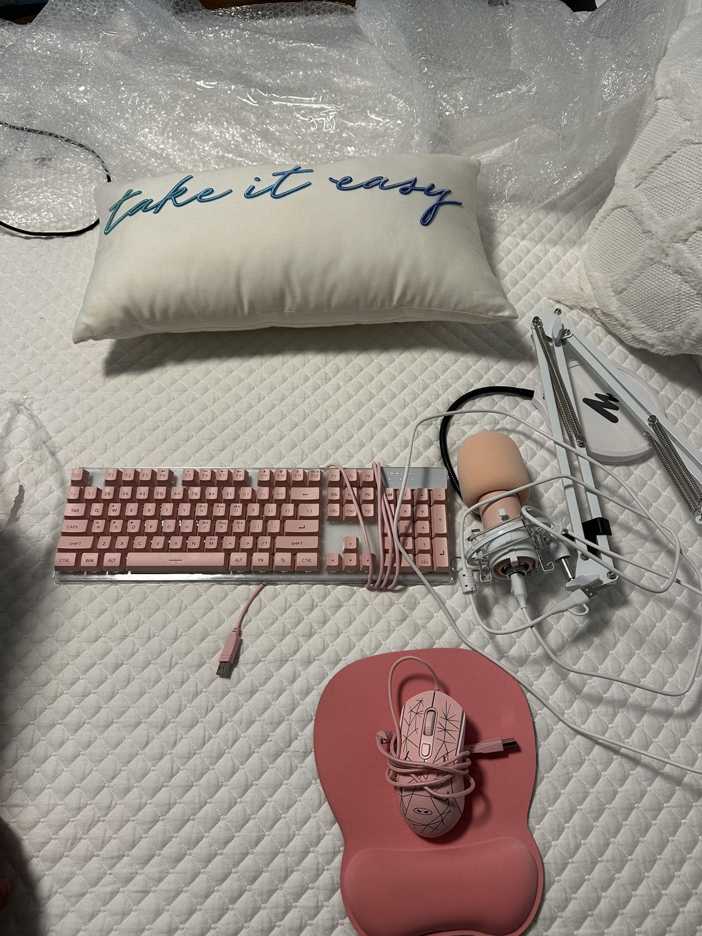 Keyboard , Mouse , Microphone Combo 