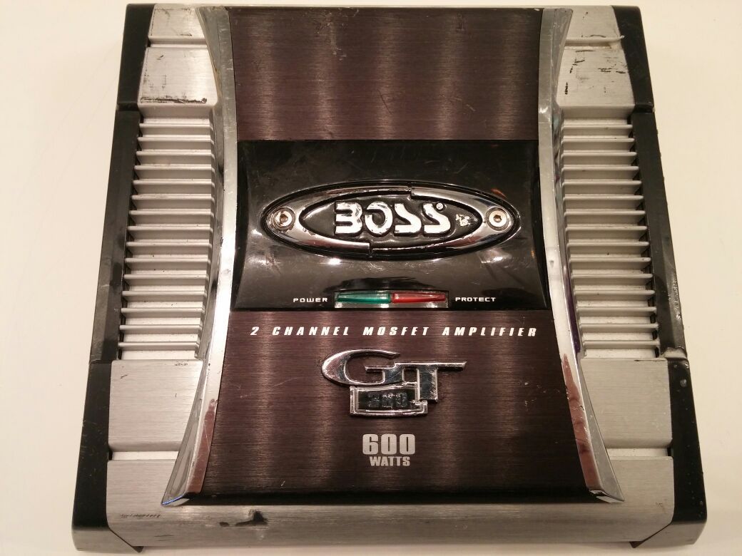 Boss GT 380 2 Channel 600 Watt car amplifier