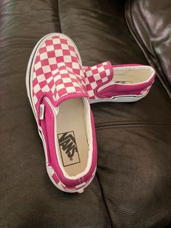 VANS SIZE 7 WOMEN