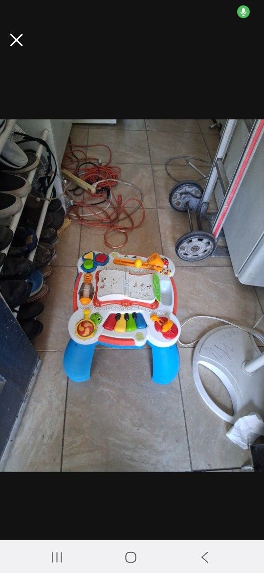 Kids Toy Activity Table