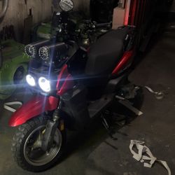200 Cc Moped Running Great And Ready For You 