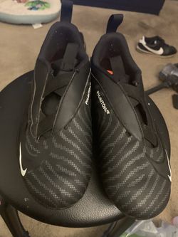 Nike Phantom GX Cleats