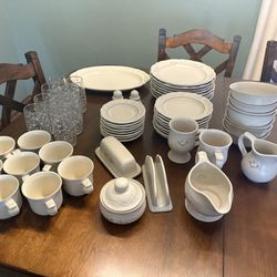 NEVER USED! Pfaltzgraff Heirloom Dishes 1980s Vintage Gray White Stoneware Flowers Romantic