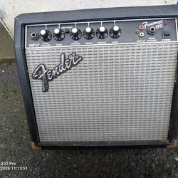 Fender Frontman 15g Amplifier