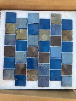 Mosaic Glass Tile 12 x 12 (6 Tiles) Backsplash