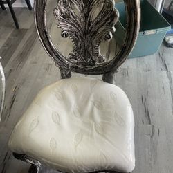 Old Rustic Wood Dinning Table