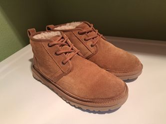 UGG Neumel Suede Chuka Boots,Chestnut Color,Unisex,Mens size 8,Woman size 10 Authentic UGG