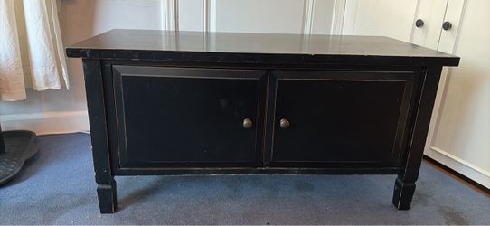 Pottery barn bench