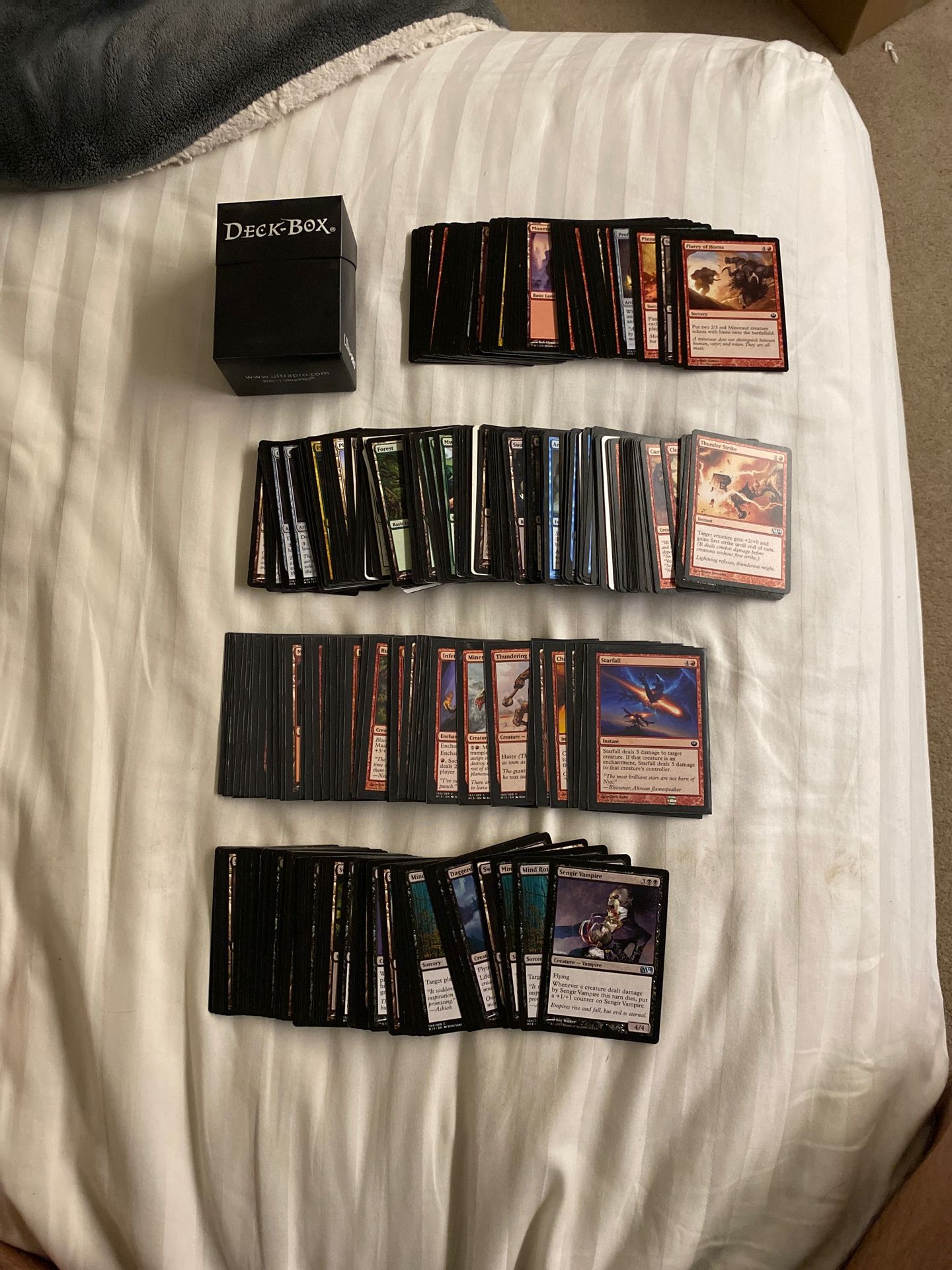 300 magic the gathering cards