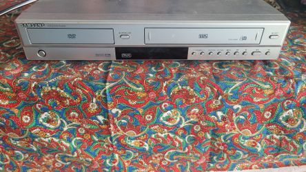Samsung VCR/DVD player