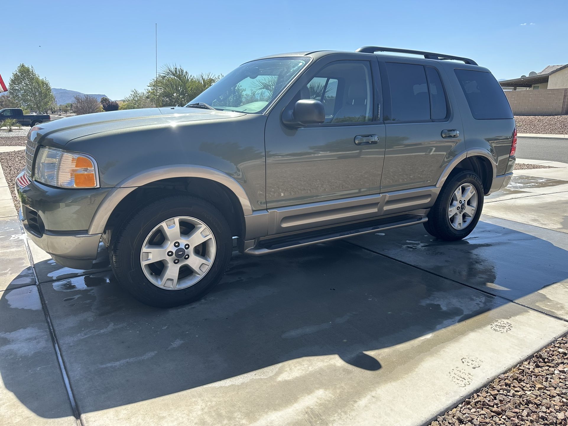 2003 Ford Explorer