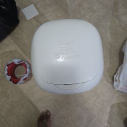 Diaper Genie With 2 New Pails And One In Genie