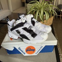 Reebok men’s shoes size 10.5