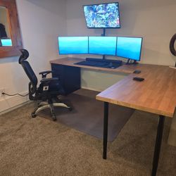 Triple Dell U2722DT 27” QHD Monitors - Perfect for Windows & Mac Setups!