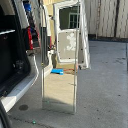 Mirror With Light
