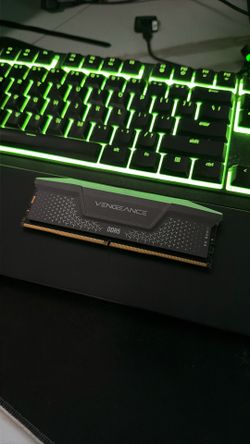 1 stick Of DDR5 Ram 16GB 6000MT/s