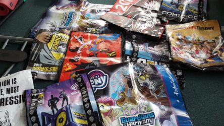 Comic con bags exclusive