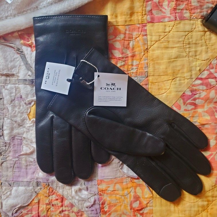 Coach Gloves --- Genuine Coach Leather Women's Gloves for Sale in Portland, OR - OfferUp Coach Gloves --- Genuine Coach Leather Women's Gloves for Sale in Portland, OR - OfferUp