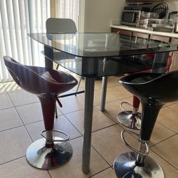 Glass table With Chairs 