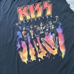 Kiss Cut Off Graphic Tee