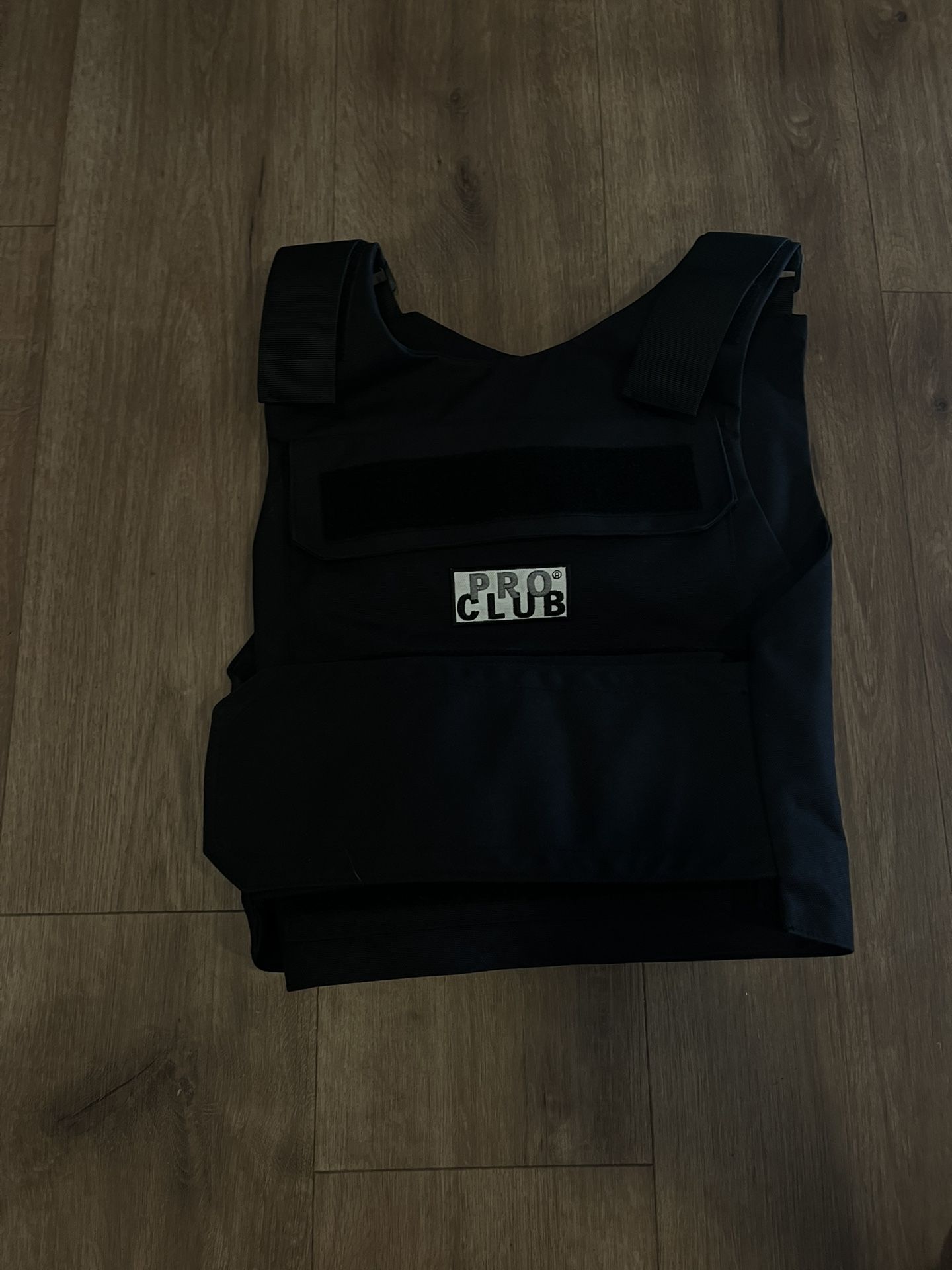 pro club vest (no plates)