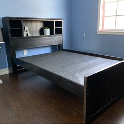 Rooms To Go Full Size Bed Frame with Storage Headboard 
