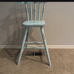 kids wood chair (old school) 