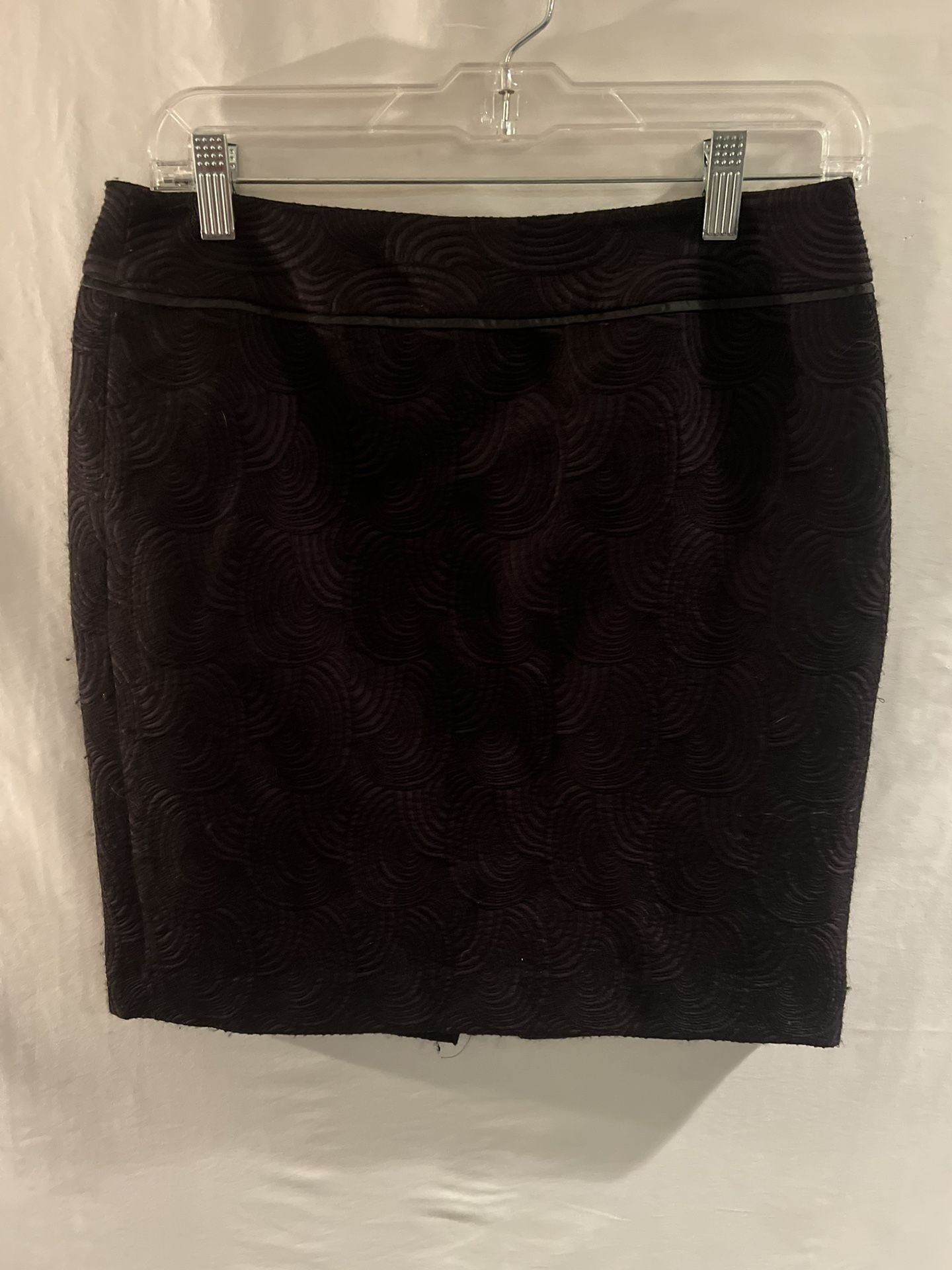 Ladies size 6P 6 petite Ann Taylor black & purple swirl dressy mini skirt 