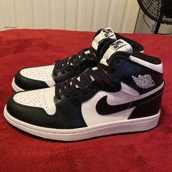 Nike Air Jordan Men’s Size 9.5 (New)