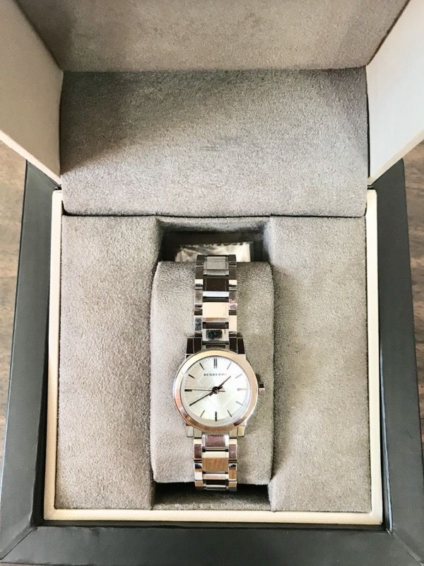 Women’s Burberry Watch Style #BU9200