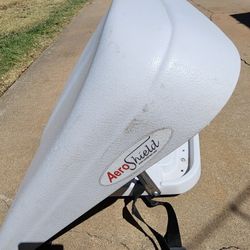 Auto/Truck Towing Wind Deflector Aero Shield