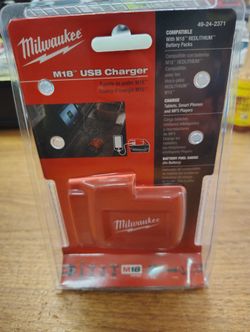 Milwaukee USB Charger