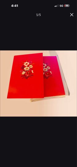 Nwt Bundle of pop up cards