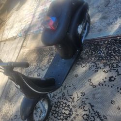 ELCKTREK  SCOTER RAZOR FOR KIDS VERY God  Batarry And New Charge WORK PERFECT EVERYTHING IS GOOD 