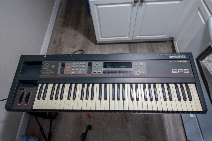 1980s Vintage Ensoniq Sampling Keyboard