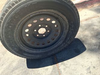 Asking best offer

LT245T70R17 

17IN RIM 

GOOD RIM BUT NEEDS TIRE