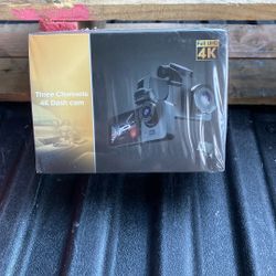 4k Three Channels Dash Camera 