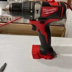 M18 FUEL 18V Lithium-Ion Brushless Cordless 1/2 In. Hammer Drill/Driver