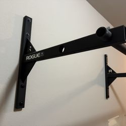 Rogue Pull Up Bar 