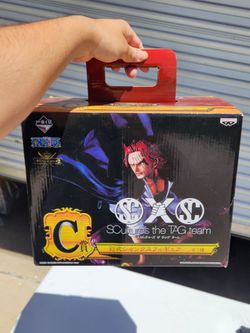 One piece shanks figure (rare)banprestro collectible